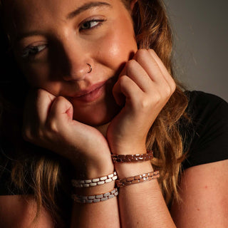 ELASTICATED ENAMEL JUBILEE BRACELET IVORY