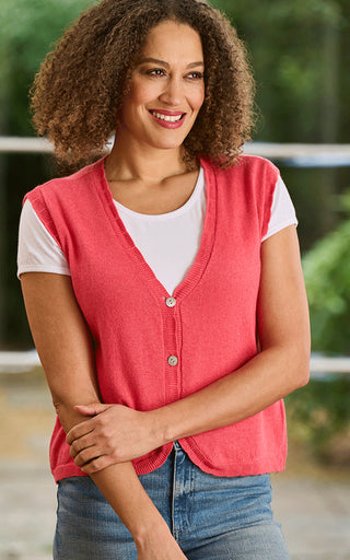 Minnie Cashmere Blend Waistcoat Scalloped Trim Coral