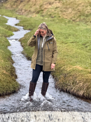 Artemis Jacket Tussock Green