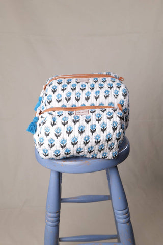 Quilted Wash Bag - Mini Blue: Medium