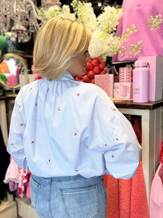 BUTTERFLY SHIRT IN LIGHT BLUE