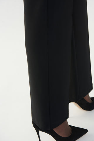 Classic Wide Leg Pant