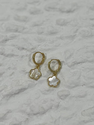 5 Petal Flower Huggie Earring in Mother of Pearl