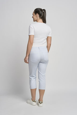 Lyocell Cropped in Sky Blue