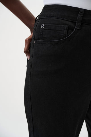 Gia | Classic Slim Fit Stretch Jeans Black