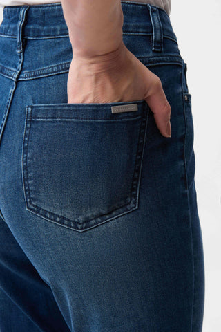 Gia | Classic Slim Fit Stretch Jeans