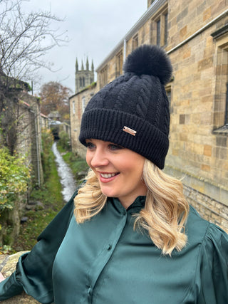 Bobble Hat Classic Cable