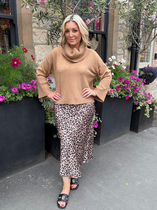 Tery Rib Neck Sweater With Snood Camel