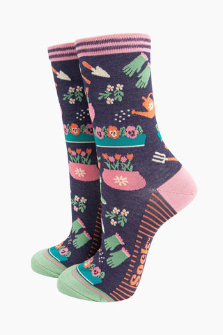 Women's Bamboo Socks - Navy, Gardening