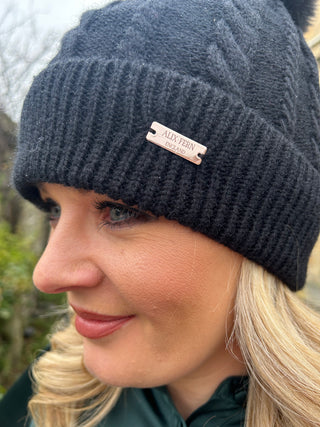 Bobble Hat Classic Cable