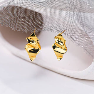 Molten Drop Stud in Gold