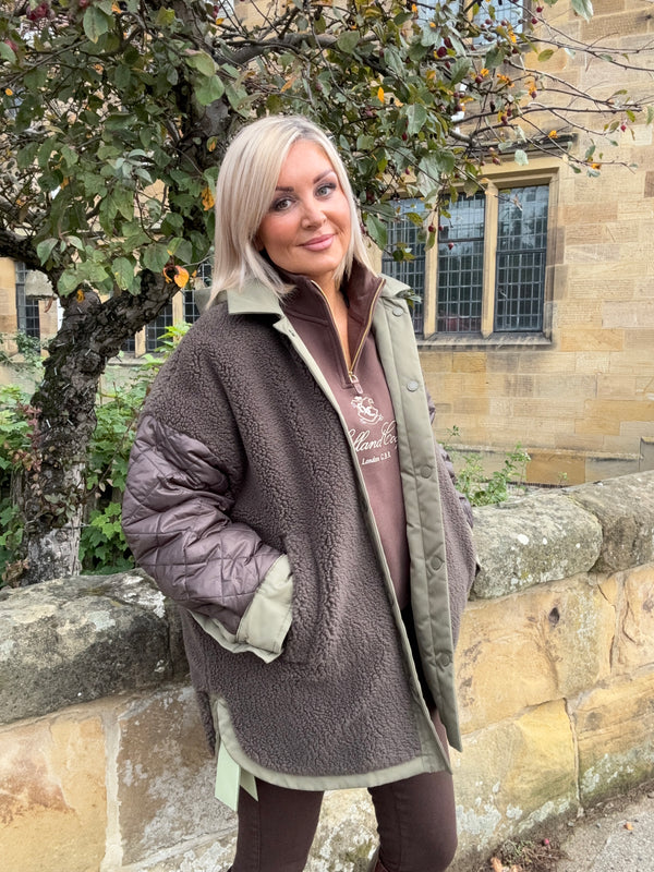 Reversible down jacket in water-repellent twill - KHAKI