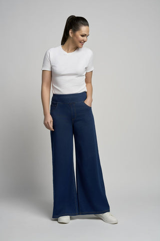 Wide leg super soft denim pull up jean in indigo