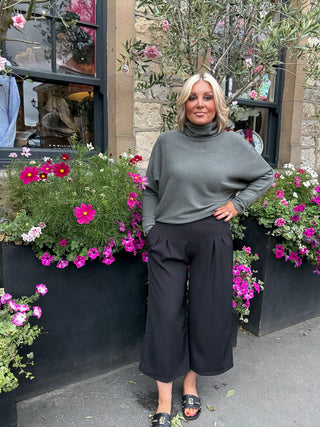 Yamela Pleat Front Drape Cullottes