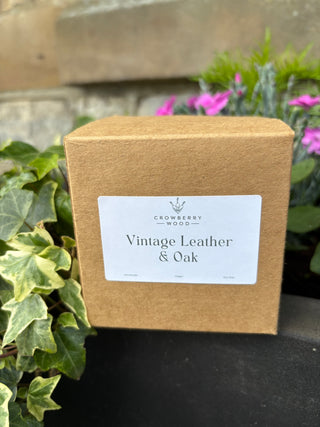 Crowberry Wood Tin Candle- Vintage Leather & Oak