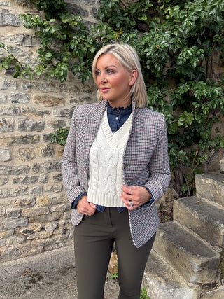 Lilian - Prince of Wales check jacket