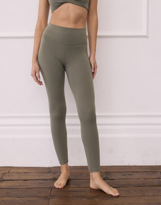 Soft-Motion 7/8 Legging in Olive