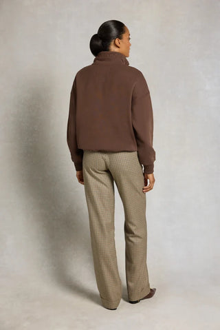 ESSENTIAL RELAXED QUARTER ZIP SWEAT - WALNUT