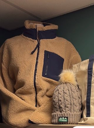 Industry Fleece Jacket in Sandstone