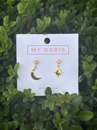 GOLD STAR & MOON ODD EARRING DROPS