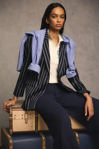 SINGLE BREASTED BELGRAVIA BLAZER IN INK NAVY WIDE STRIPE