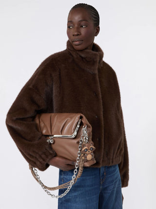 Fluffy-textured short jacket - BROWN