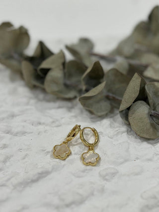 5 Petal Flower Huggie Earring in Mother of Pearl