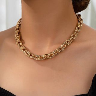 Triple Link Chunky Chain Necklace in Gold